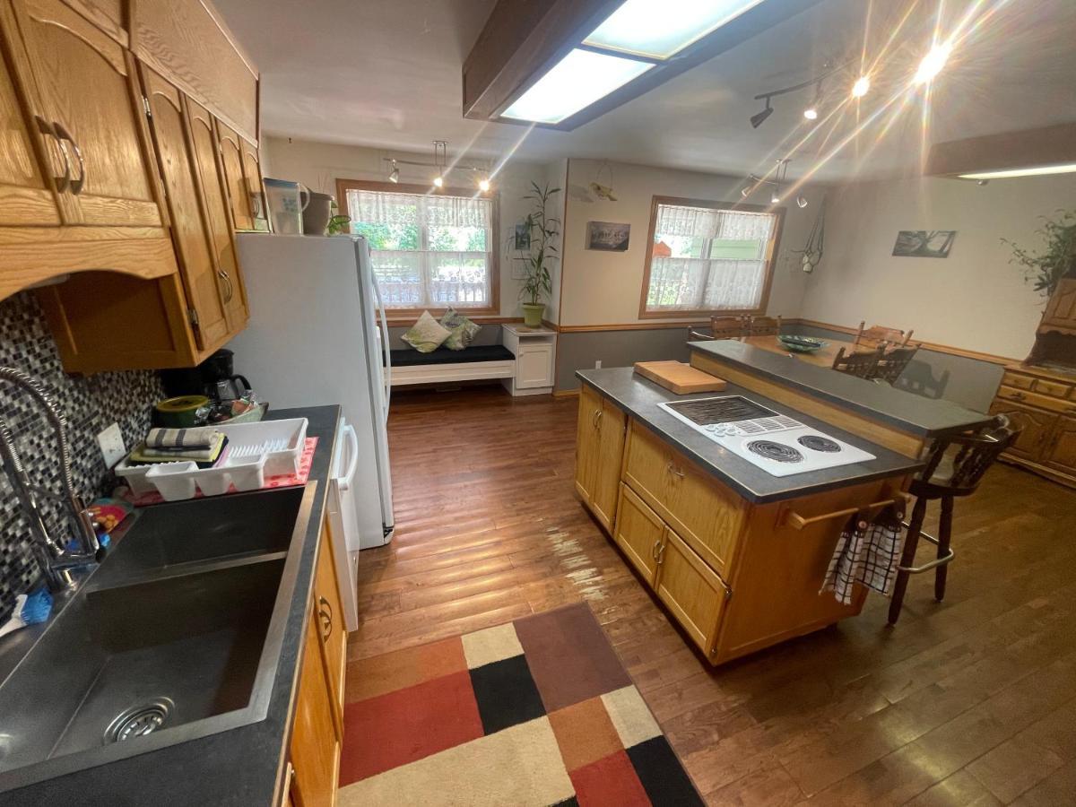 גולדן Blaeberry Valley Vacation Rentals מראה חיצוני תמונה