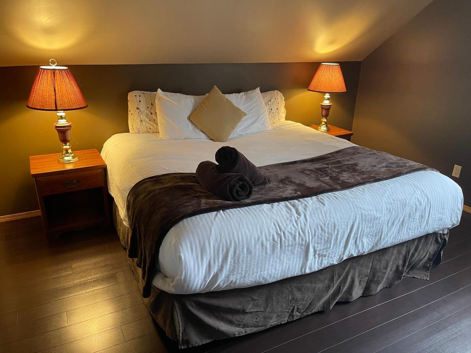 גולדן Blaeberry Valley Vacation Rentals מראה חיצוני תמונה